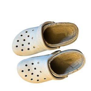 Light Blue | Pastel | Fuzzy Crocs